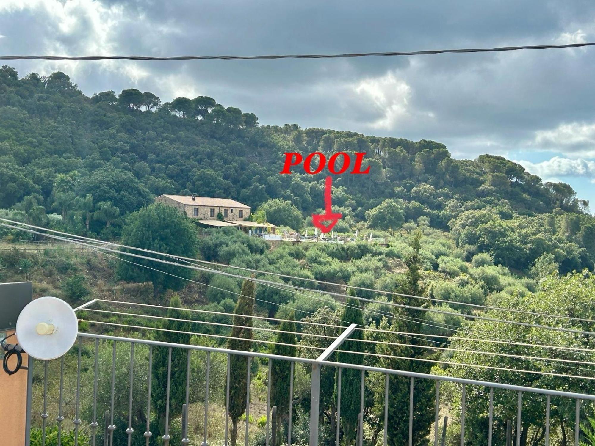 Green Hills House تْشيفالو المظهر الخارجي الصورة