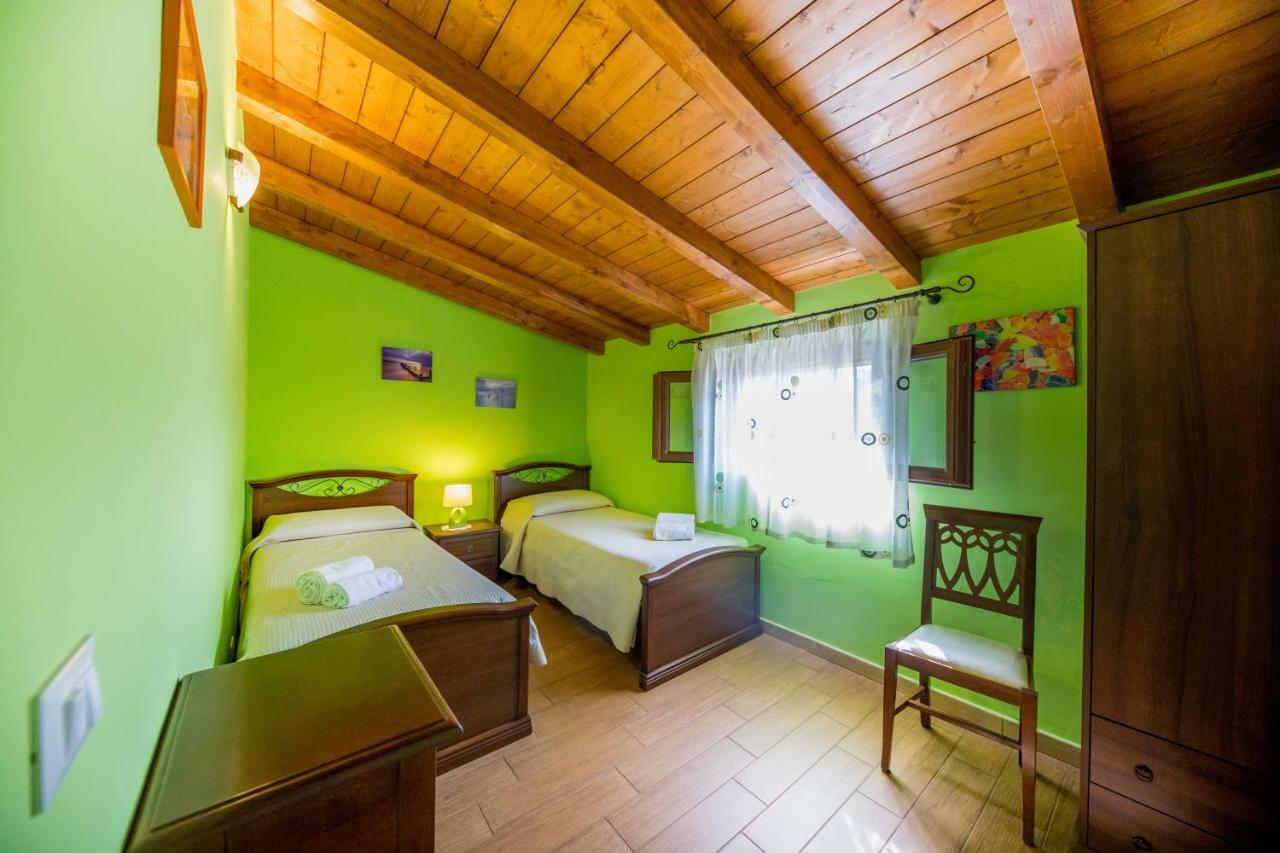 Green Hills House تْشيفالو المظهر الخارجي الصورة