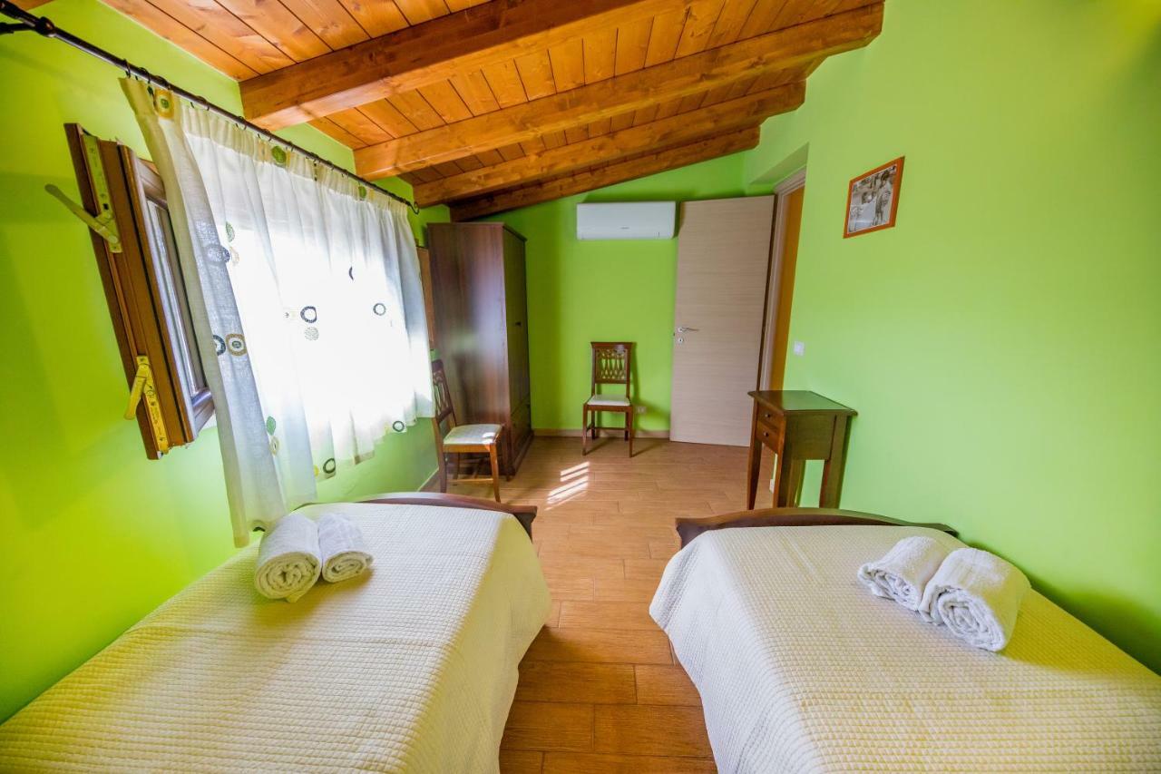 Green Hills House تْشيفالو المظهر الخارجي الصورة