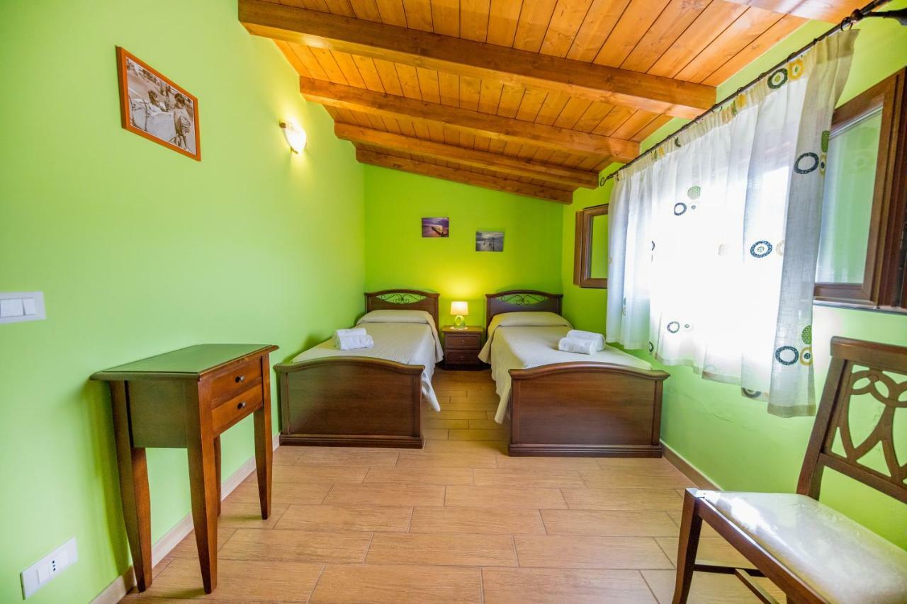 Green Hills House تْشيفالو المظهر الخارجي الصورة